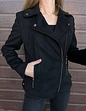 Жіноча куртка-бомбер чорного кольору, фото 2