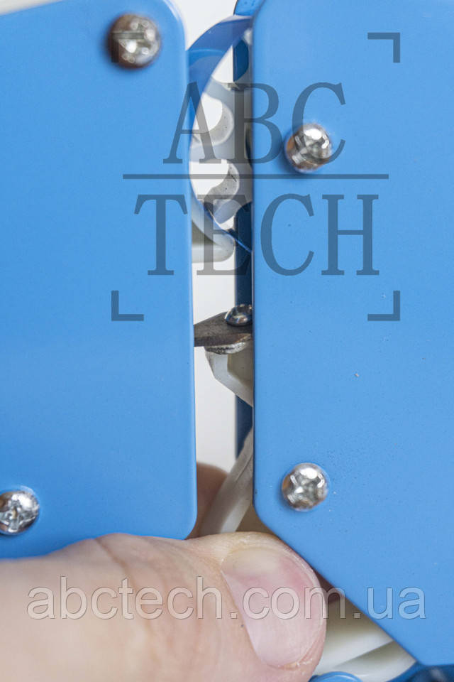 Отрезной нож создающий клипсу Отрезной нож создающий клипсу 0584_9