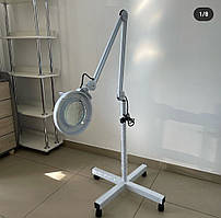 Лампа-лупа світлодіодна косметологічна на штативі для косметолога підлогова 5 діоптр ЛКШ 2355