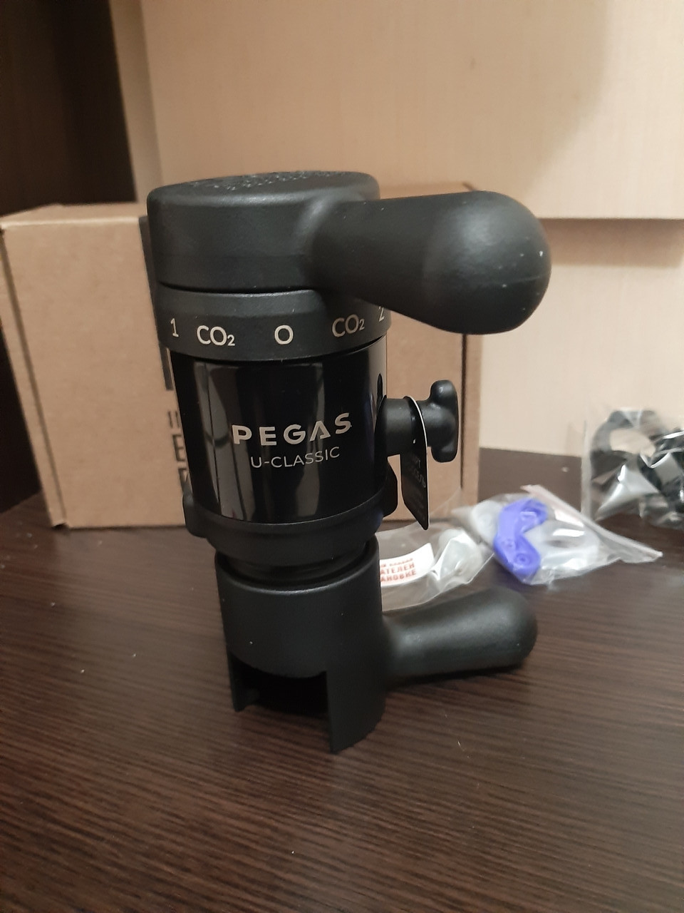 Пеногаситель, кран для розлива пива Pegas U-Classic DUO (black) - фото 3 - id-p1682906081