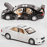 Машинка Тойота Краун, іграшка 1:32 (чорний, білий, 16 см, інерція, світло, звук) GT - 2045