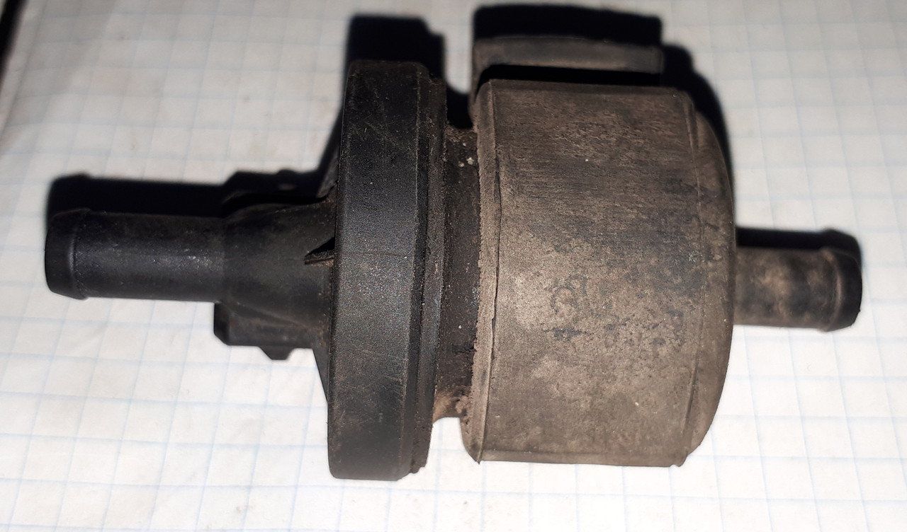 Клапан вентиляції газів паливного бака Chery Amulet Чері Амулет