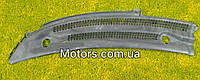 Декоративна накладка лобового скла ліва зовнішня Опель Корса Opel Corsa B, 90386770
