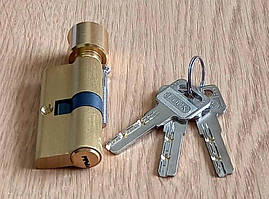 Вставка (серцевина) у замок із трьома ключами