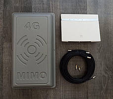 Комплект 4G на базі Huawei B525 з потужною панеллю антеною