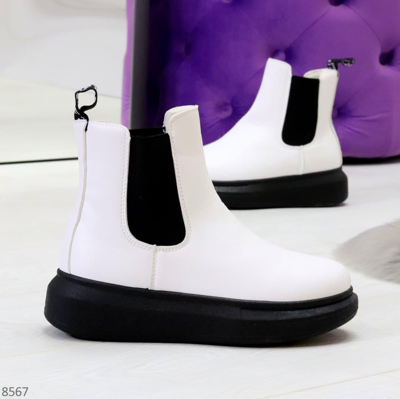 Женская обувь челси, Белые ботинки челси, демисезонные женские полусапожки черно-белые - фото 2 - id-p1683673549