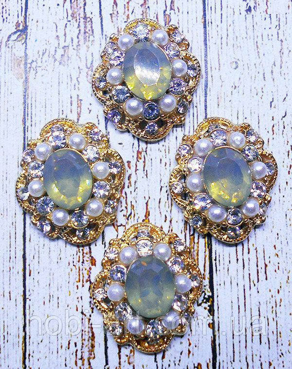 

Серединка № 339 2см, золотиста (ОSА-1294)