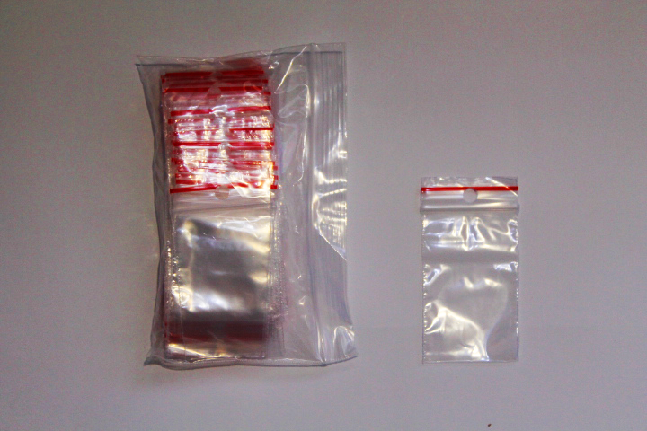 

Пакеты с замком zip-lock 4 х6 см / уп-100шт, Прозрачный