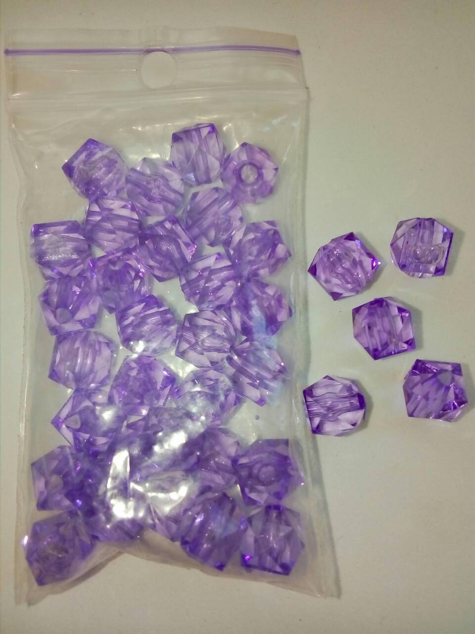 

Бусина кубик прозрачный гранёный сиреневый