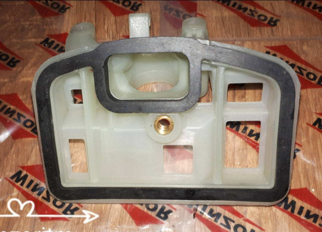 

Корпус воздушного фильтра на Oleo-Mac/Efco 937/941c Winzor pro