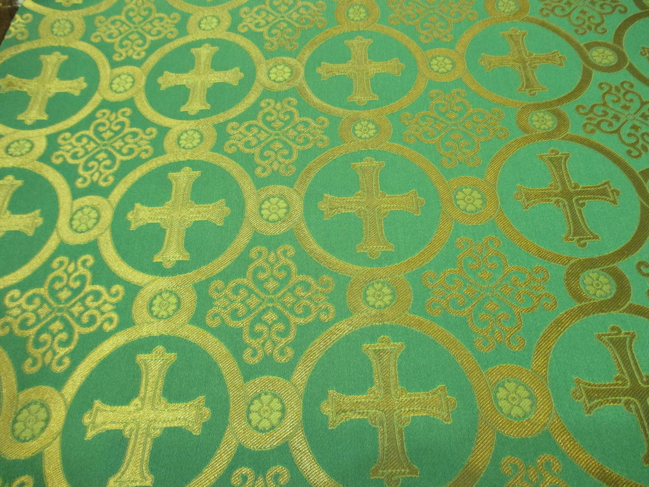 

Тканина церковна Коринф зелена ш/з Ткань церковная, Зелёный