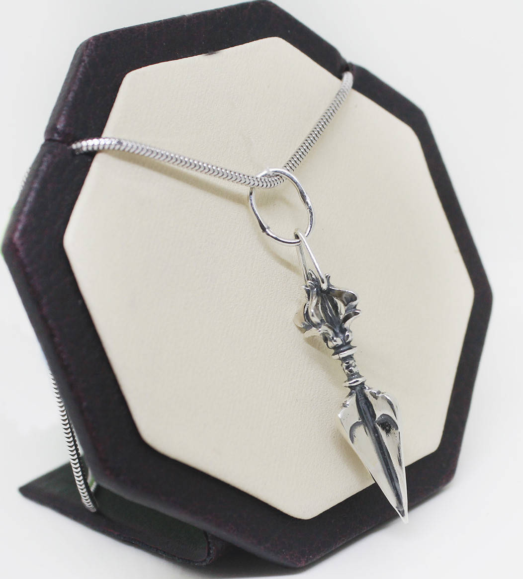 

Амулет серебряный "Кинжал Пхурба" 2,1 г