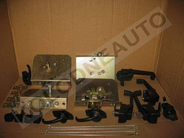 

Ручки дверные наружные-внутренние (набор механизмов+ручки) УАЗ-469 Хантер