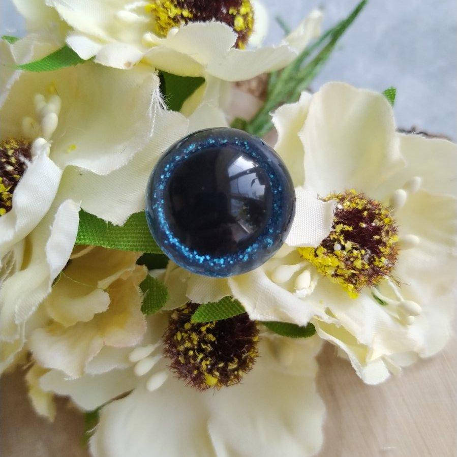 

Очі блакитні 18мм на безпечному кріпленні