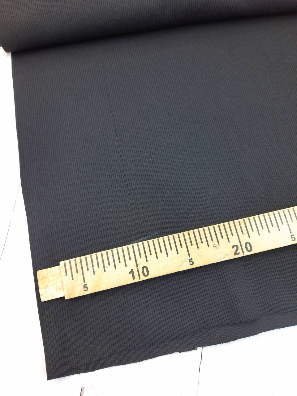 

БРАКОВАННЫЙ.Кашкорсе Черный для трехнитки. ПРИСУТСТВУЕТ СТРЕЛКА