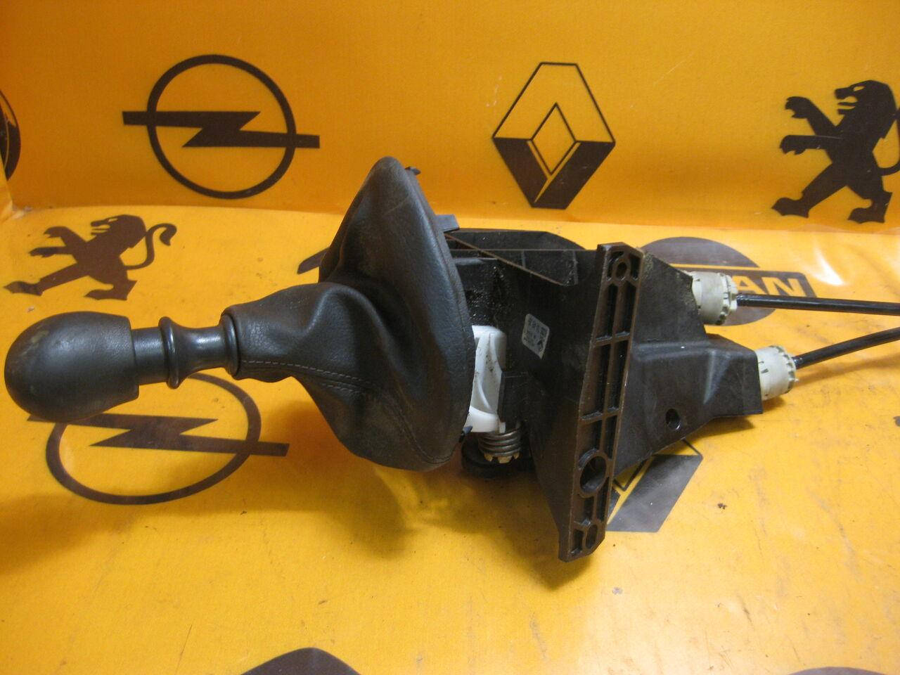 

Б/У Кулиса переключения КПП RENAULT MASTER 2 6-ти ступка 8200744935