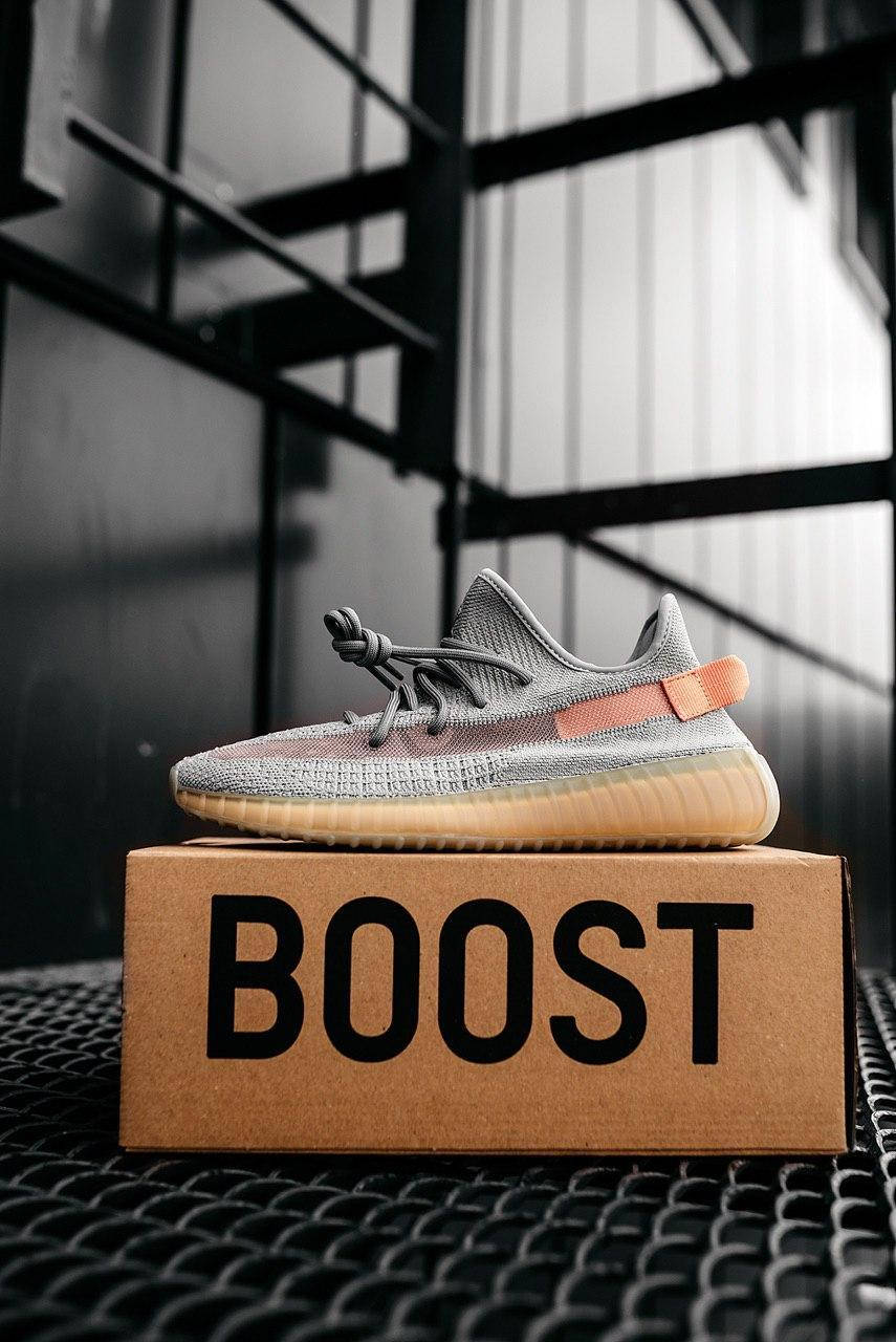 

Стильные кроссовки Adidas Yeezy Boost 350 V2 TRFRM (Адидас Изи Буст 350)
