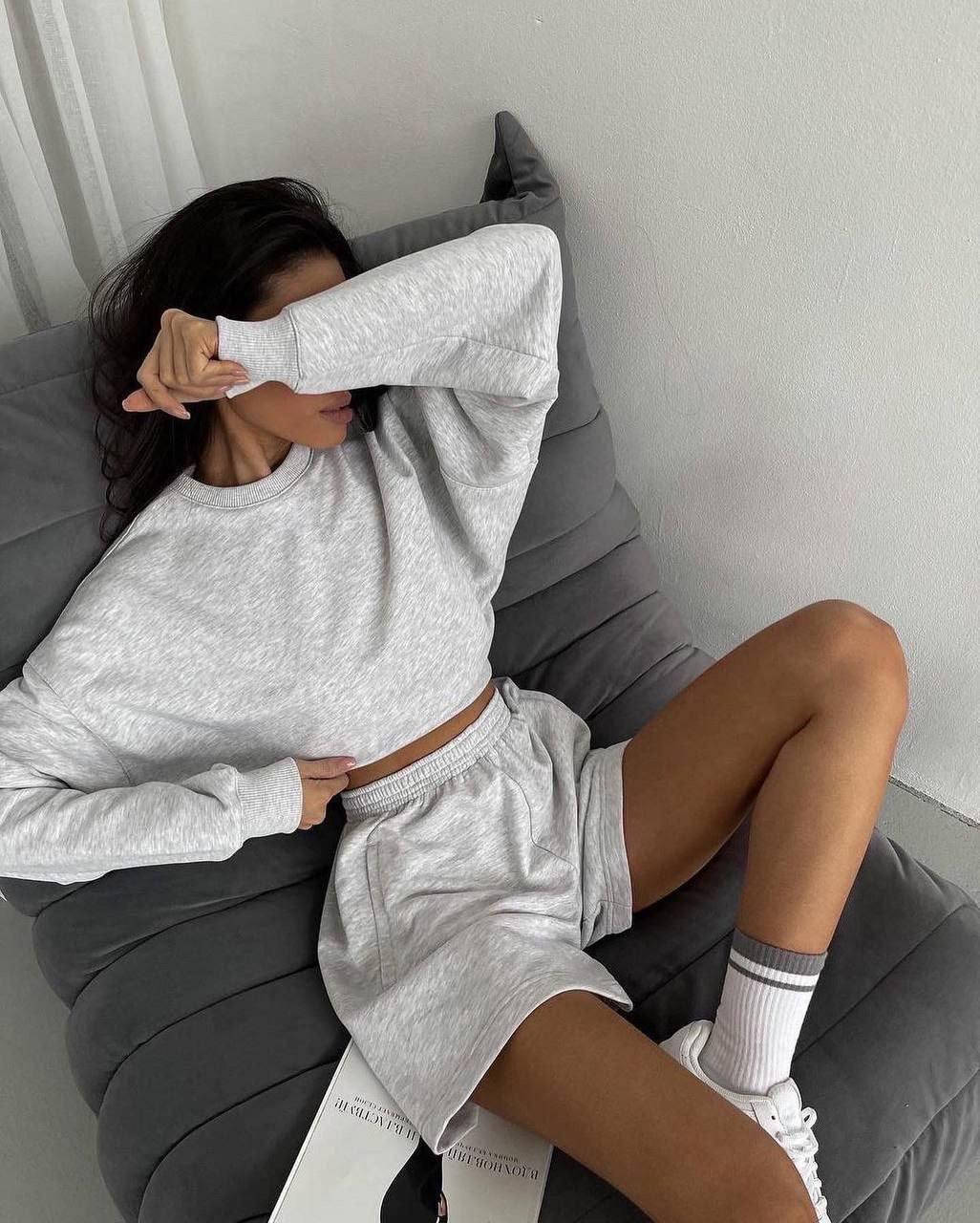 

Женский летний костюм 2-ка оверсайз шорты свитшот двунитка S/M M/L M-L, Серый