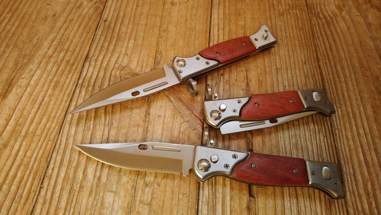 

Нож складной выкидной карманный туристический на кнопке 220мм АК 47