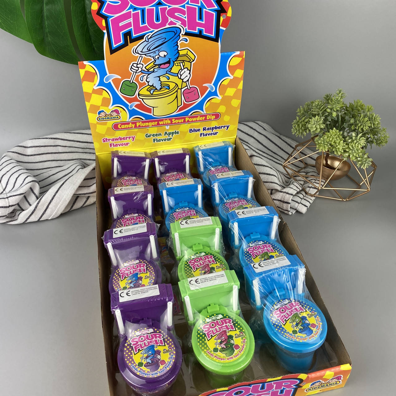 

Игрушка туалет с леденцами и кислым порошком Sour Flush 39 г