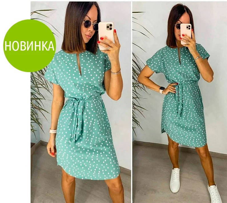 

Легка літня сукня в горошок