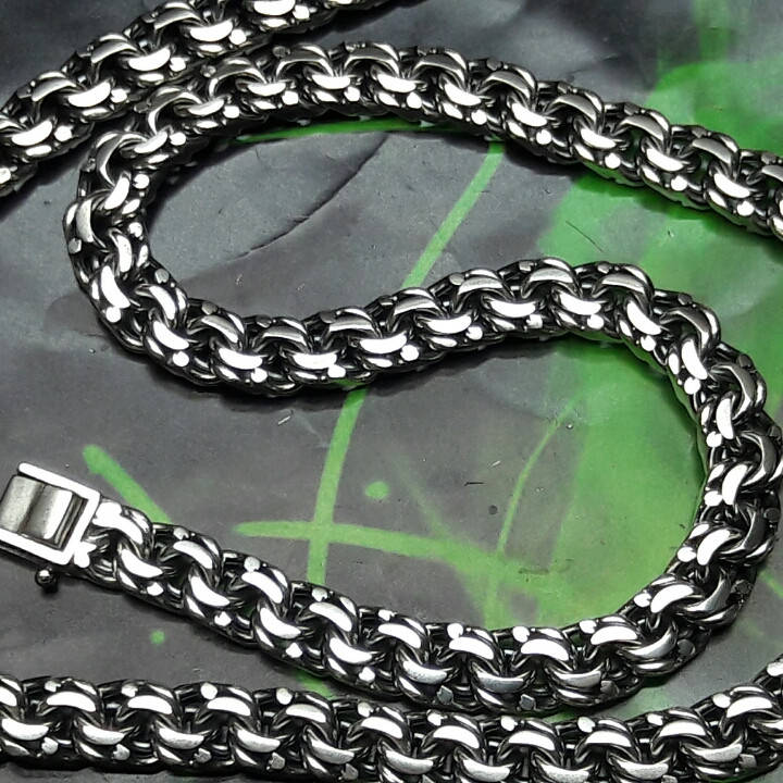 

Серебряная цепочка