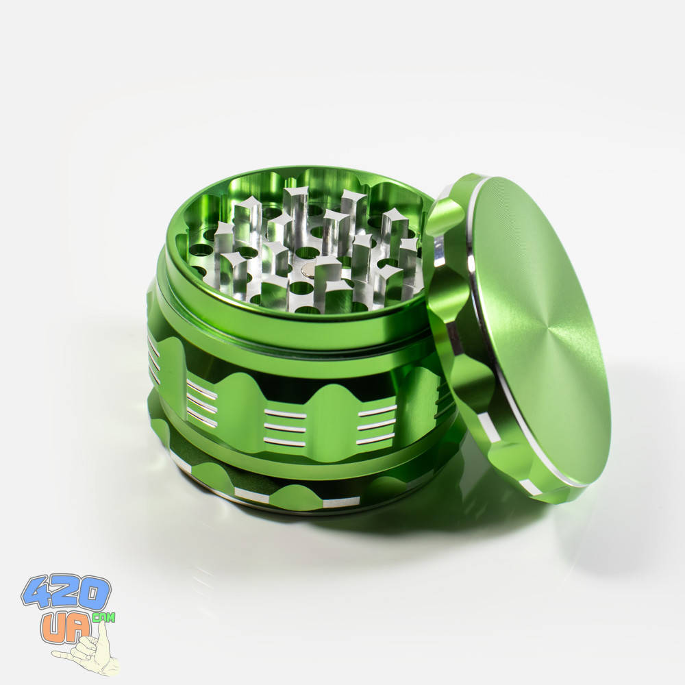 

Гриндер металлический большой 63 мм TESLA GREEN премиум зеленый крешер мельничка для табака