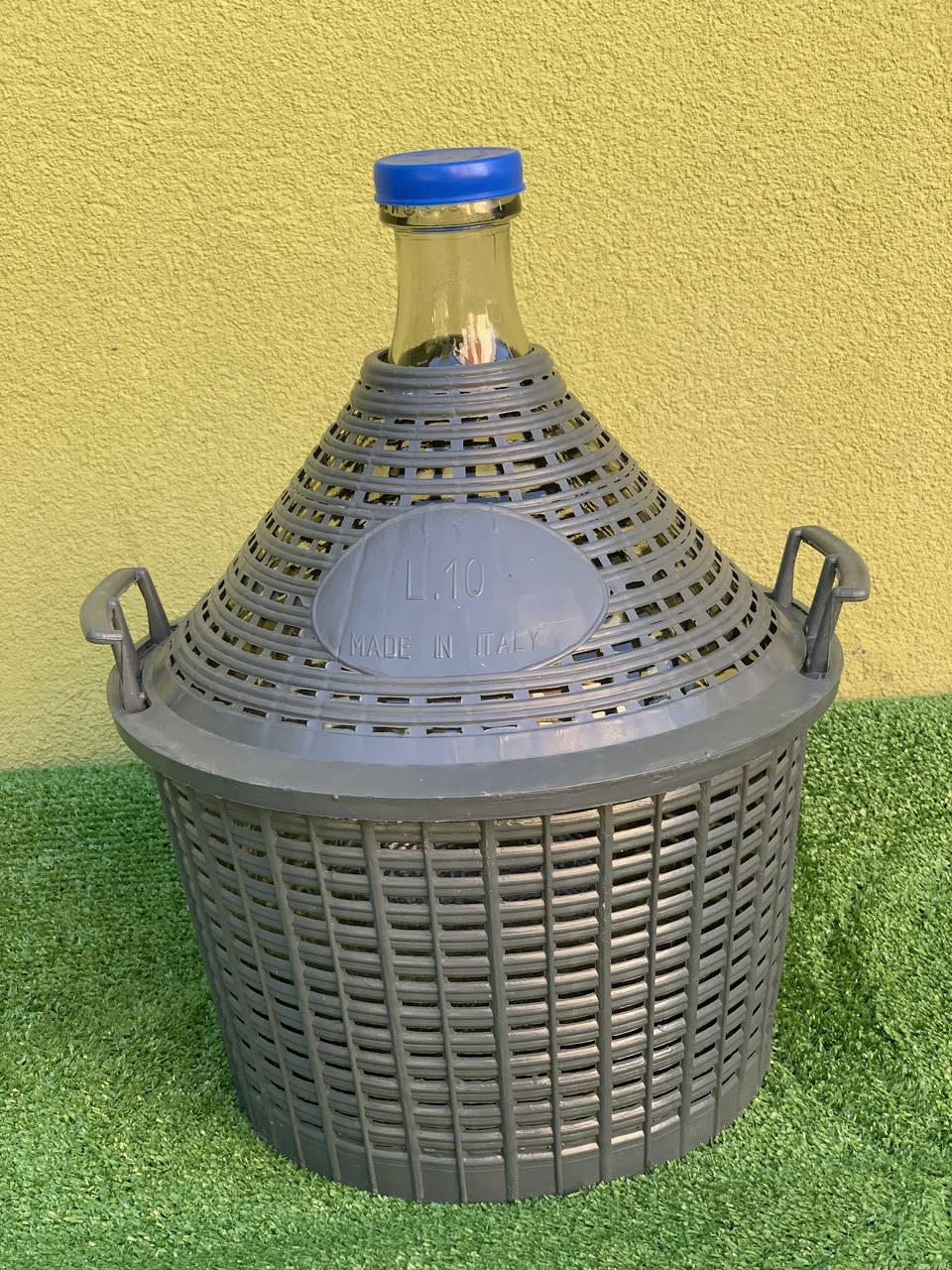 

Бутыль - демиджон, 10л