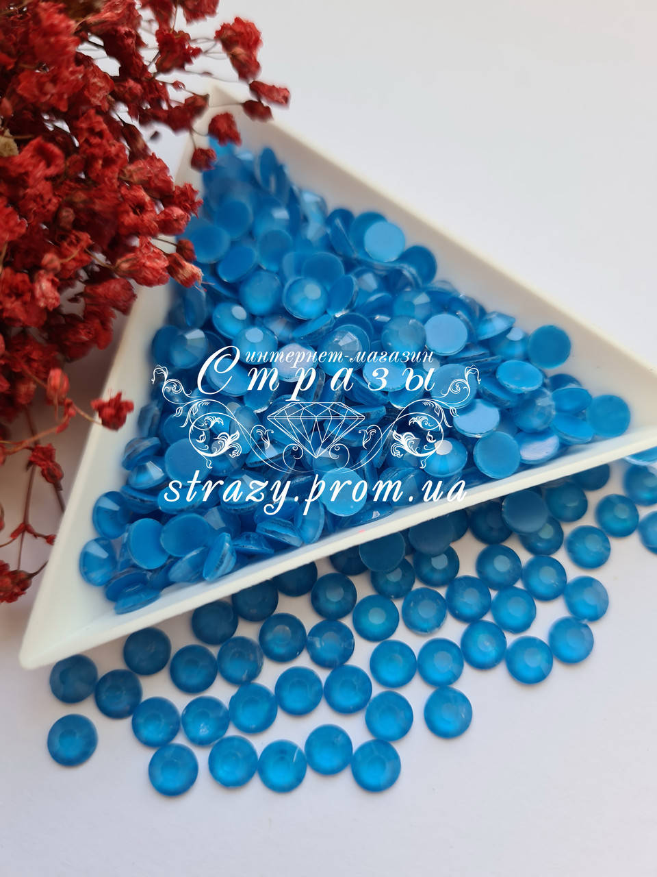 

Стразы ss16 Neon Blue 1440шт. (4,0мм)