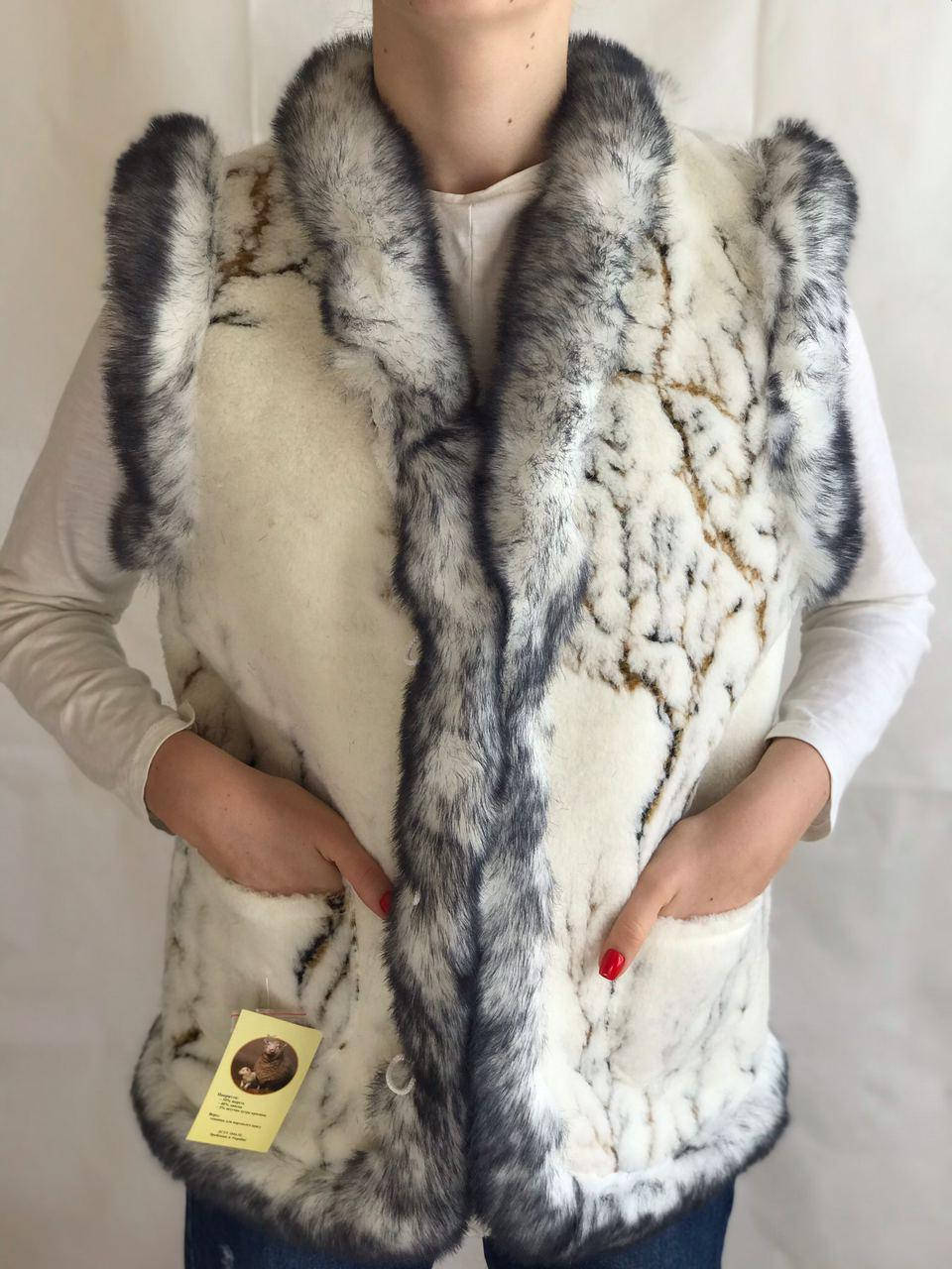 

Жилетка из овчины и белого кролика 38 - 60 размер 58, Разные цвета