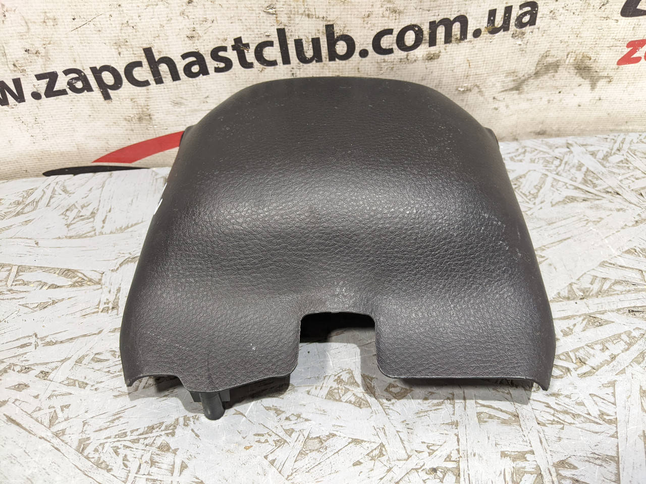 

Кожух рулевой колонки MR506453 9918290 Lancer 9 Mitsubishi