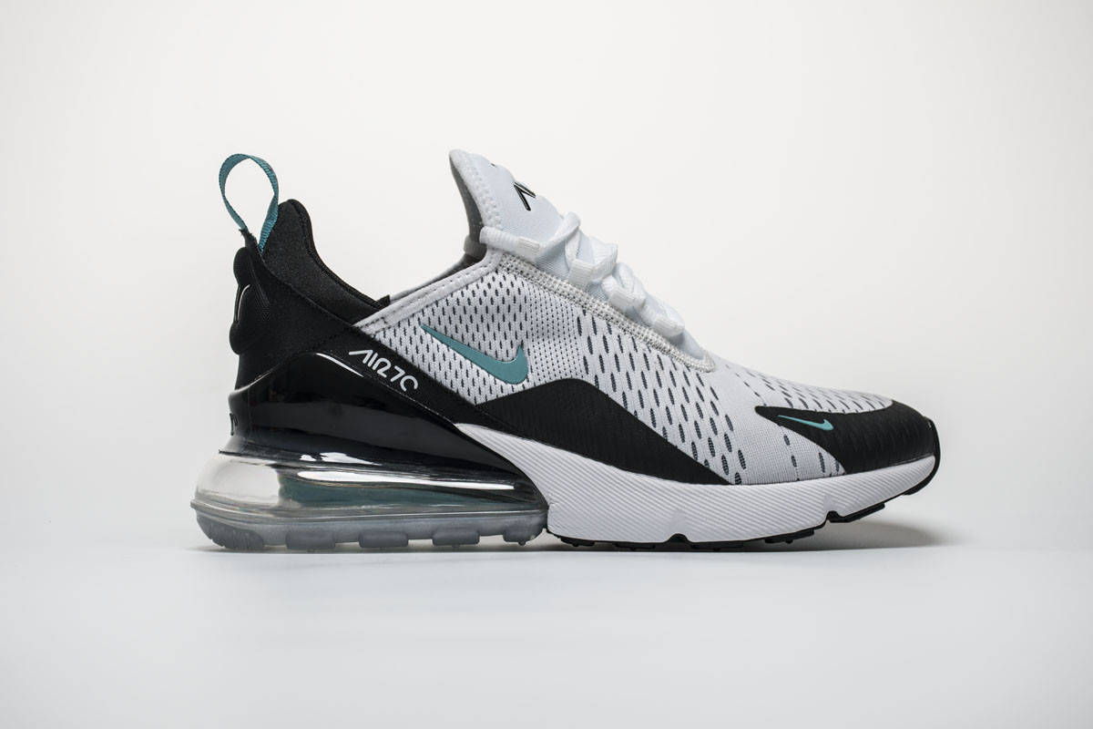 

Мужские кроссовки Nike Air Max 270
