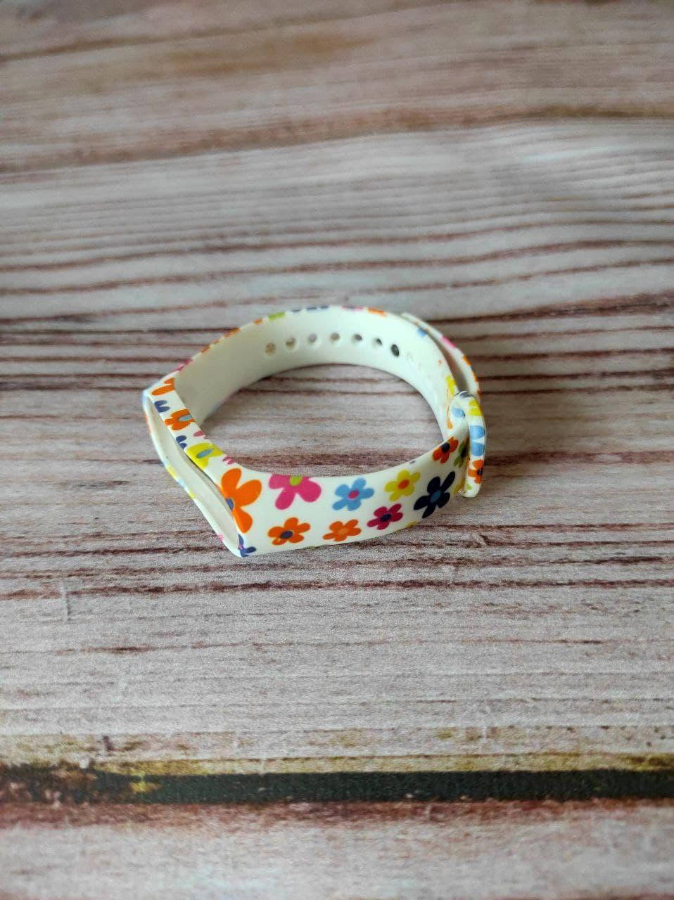 

Ремешок Painted Strap для фитнес браслета Xiaomi Mi Band 3 / 4 - Цветная ромашка