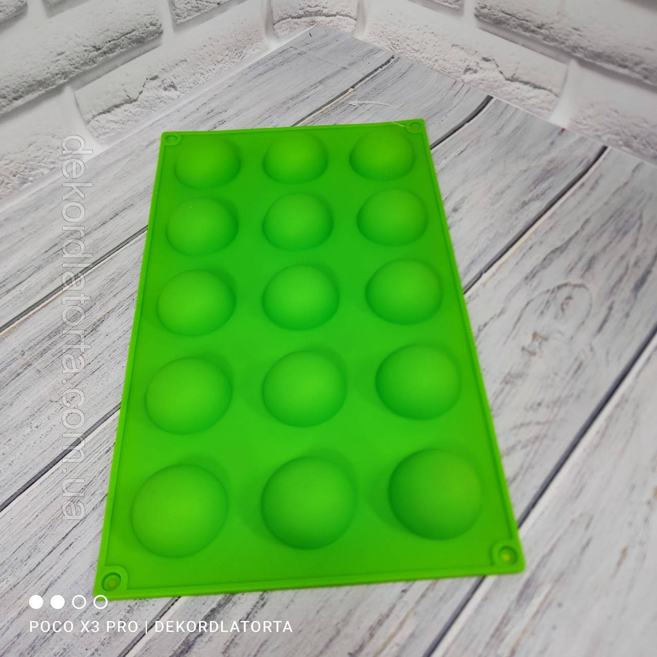 

Форма силиконовая Полусфера 15 ячеек ( 3,7 см)