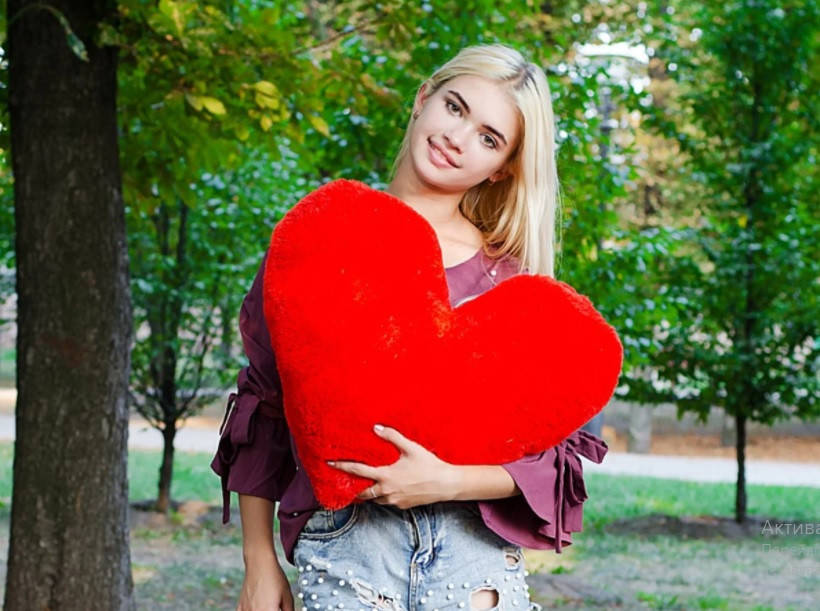 

Плюшевое сердце 50 см