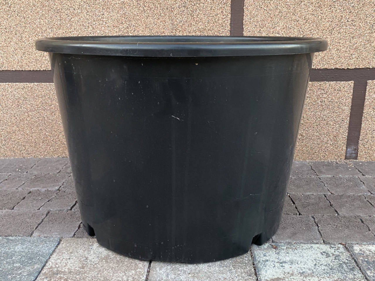 

Горшок для цветов KLODA 35L