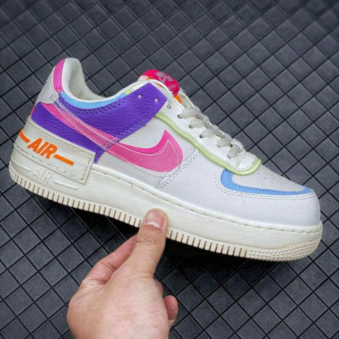 

Кроссовки женские Nike Air Force One Shadow