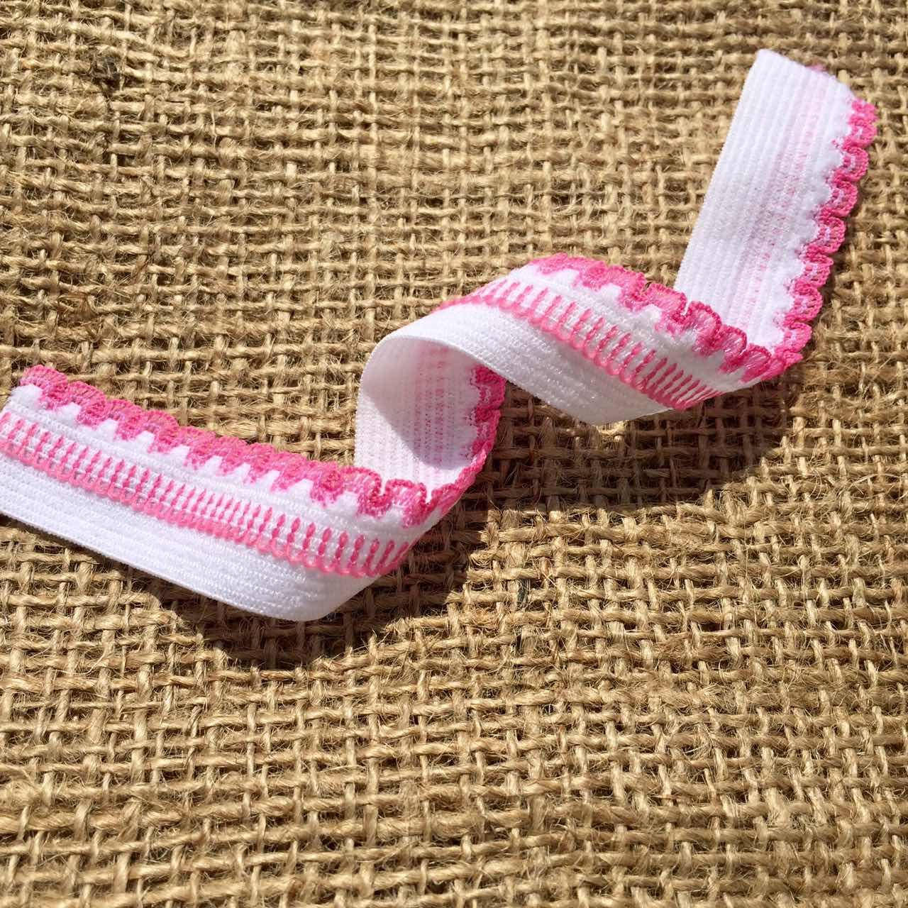 

Бейка эластичная декор, Белый