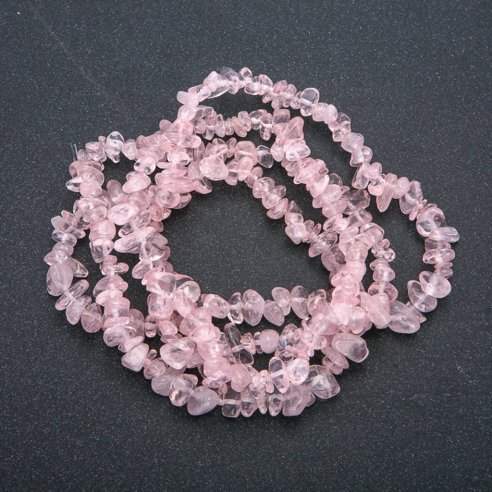 

Нитка натурального камня Розовый кварц крошка d-8х4мм L-89см +-