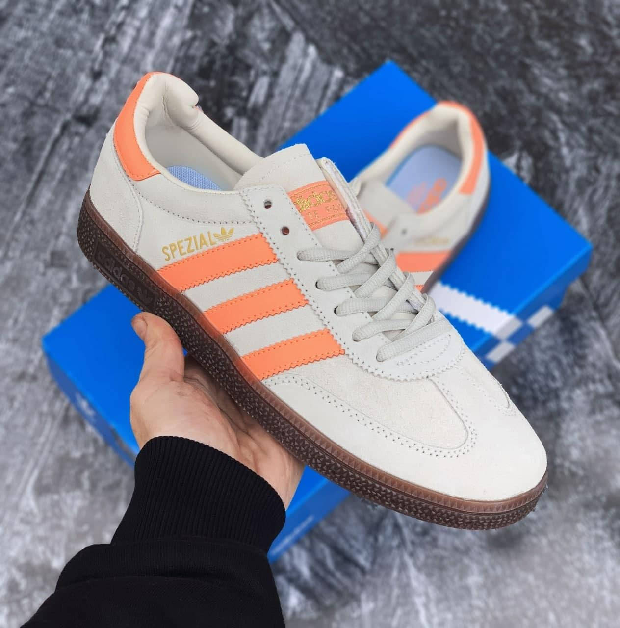 

Мужские крутые кроссовки Adidas Spezial Ash Orange (серые с оранжевым) 43, Серый