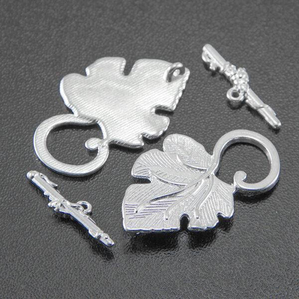 

Застежка-тогл, цвет серебро, размер 37,5х22 мм