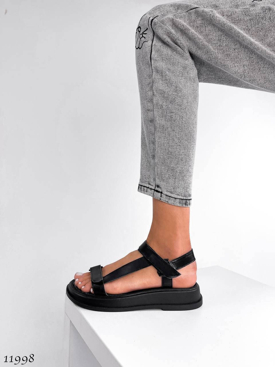 

Босоножки женские из натуральной кожи чёрные на липучках 36 37 38 39 40