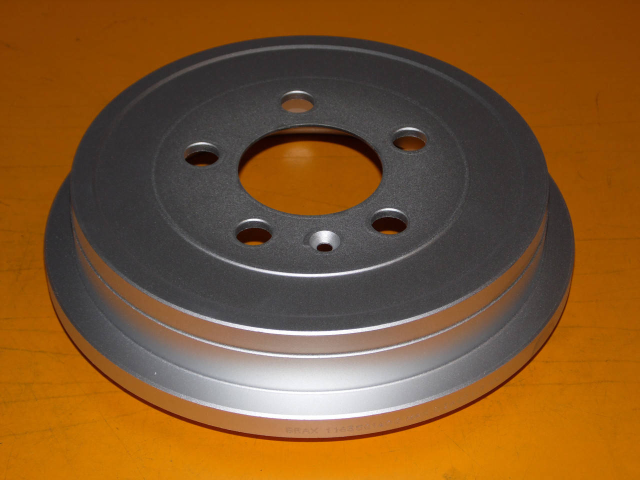 

Тормозной барабан Audi a2 Seat cordoba ibiza Skoda fabia VW polo Ауди а2 Сеат Шкода фабия Фольксваген поло