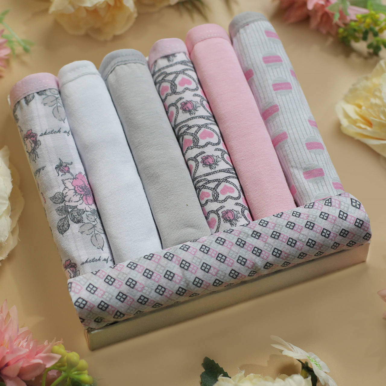 

Трусы женские Nicoletta Турция недельки 2XL, 4XL | 7 шт.