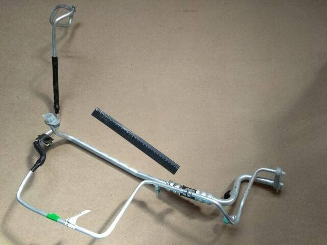 

Трубка кондиционера Aveo, "GM" (96859681) сдвоенная под радиатор