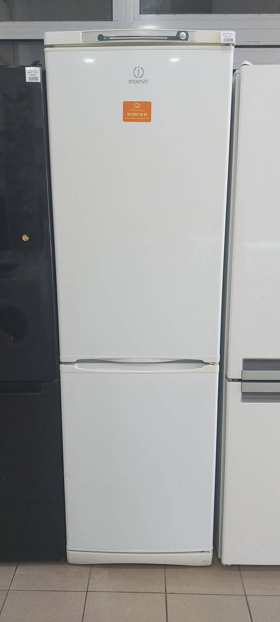 

Холодильник INDESIT