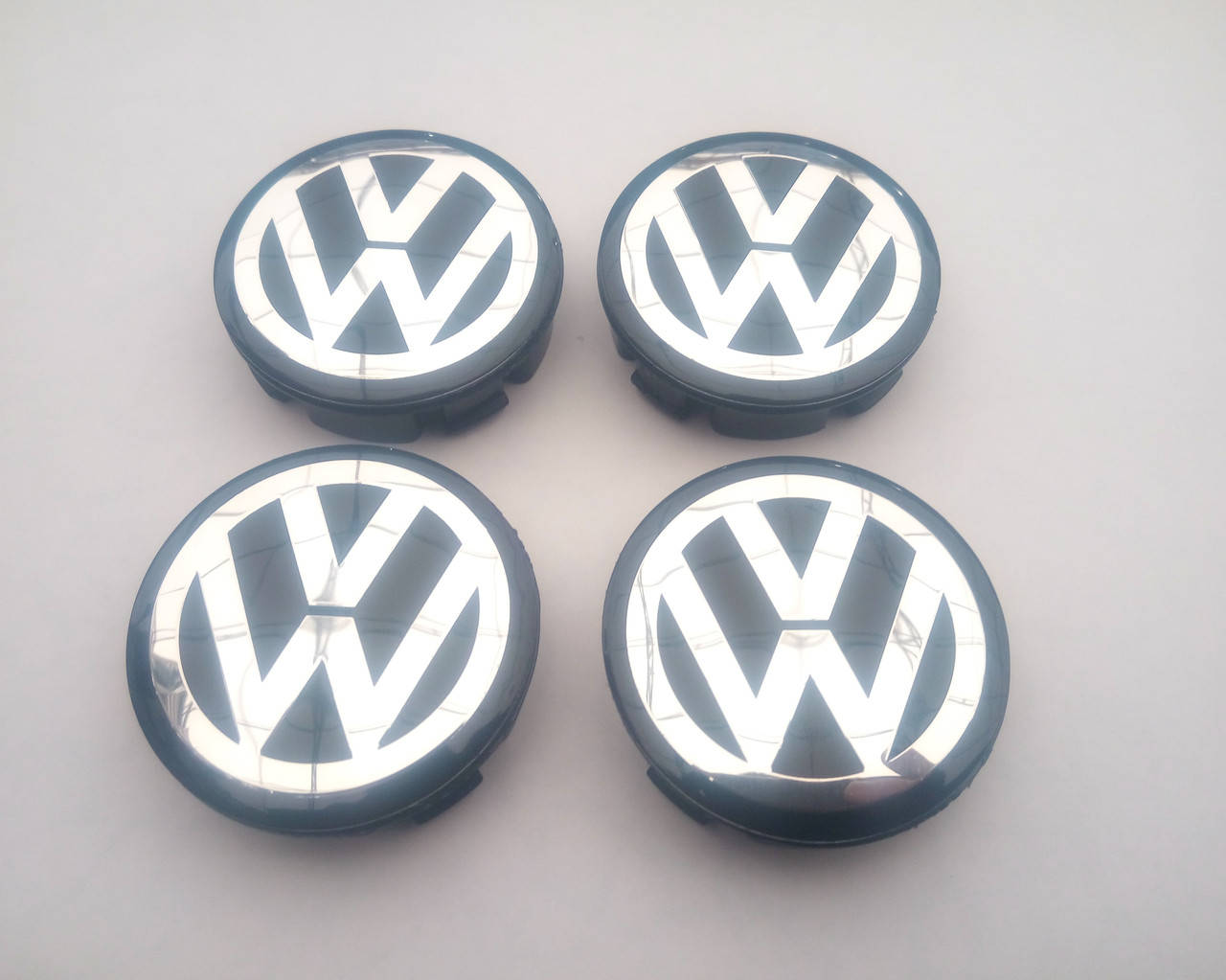 

Колпачок в диск Volkswagen 52-56 мм