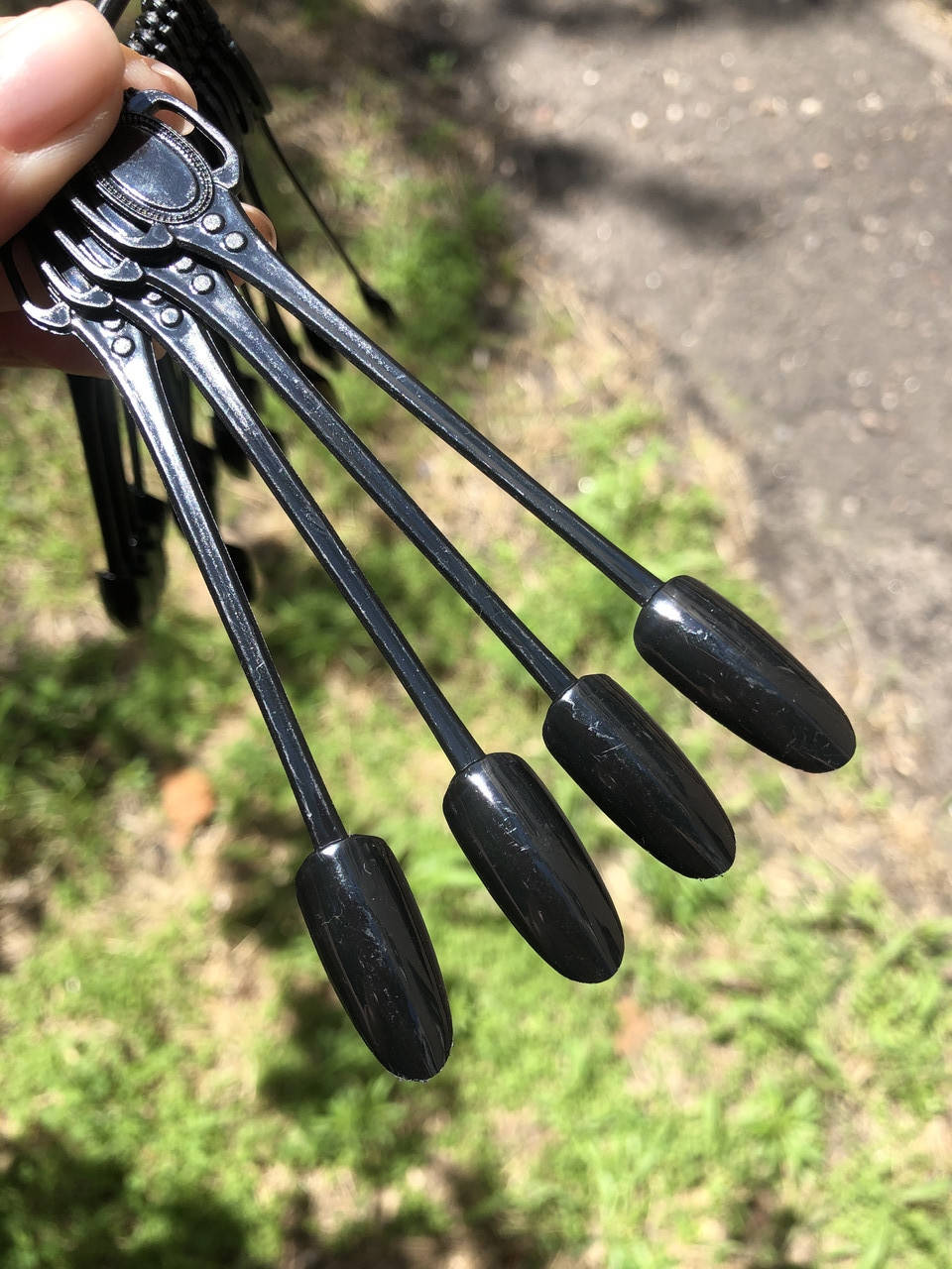 

Типсы на кольце фигурны чёрные 24 шт