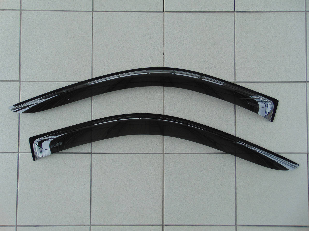 

Дефлекторы окон Opel Vivaro,Renault Trafic,Nissan Primastar 2002-2014, ANV комплект ветровиков на скотче