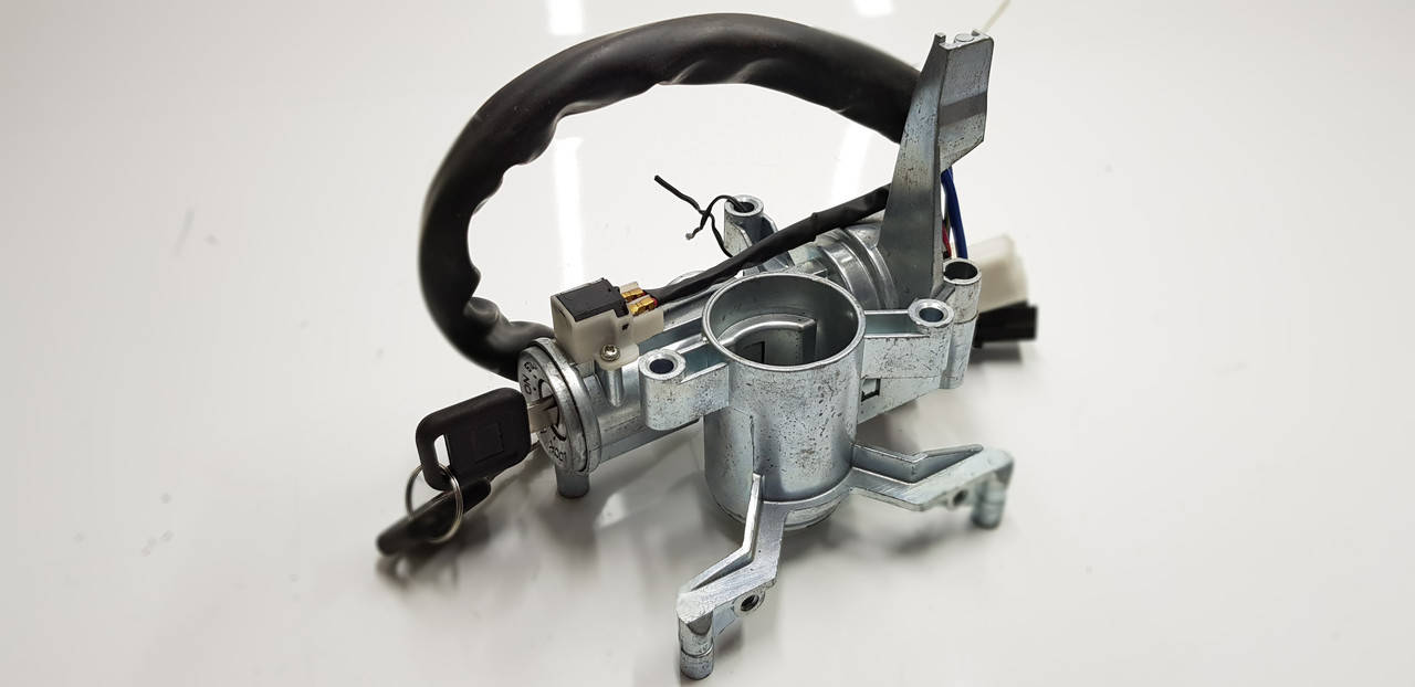 

Замок зажигания Богдан А-091/092, ISUZU NQR71/75 пр-во Турция